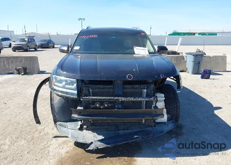 2019 Volkswagen Atlas 3.6L V6 Sel R-Line z USA, uszkodzony, nr VIN 1V2RR2CA5KC587194
